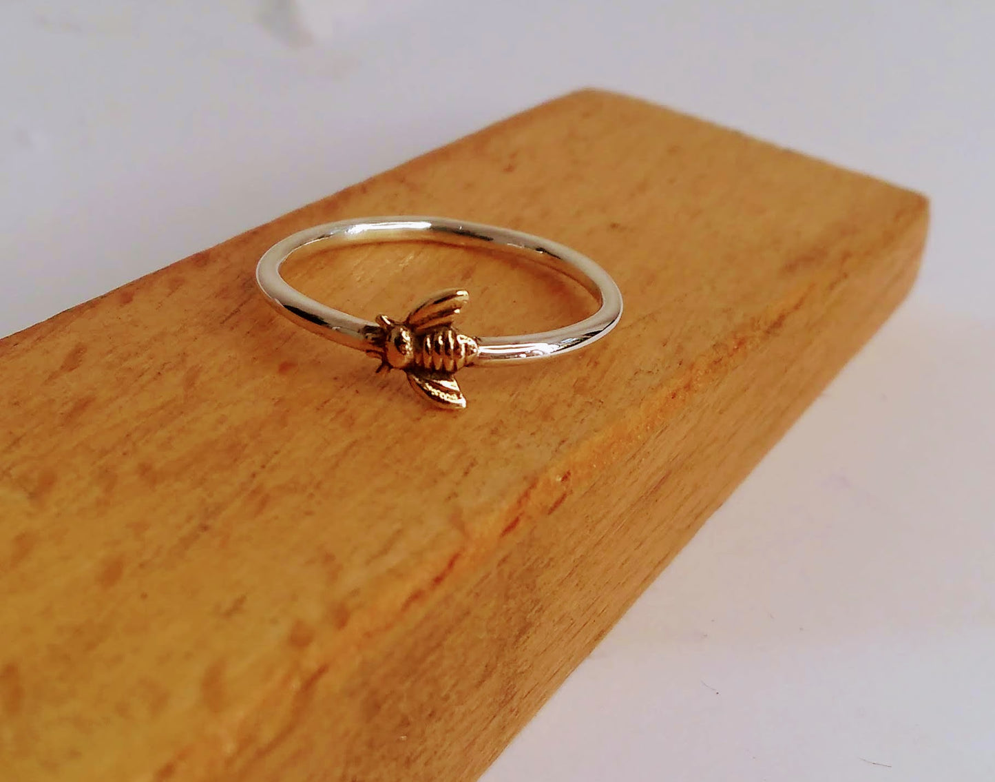 Bee Ring
